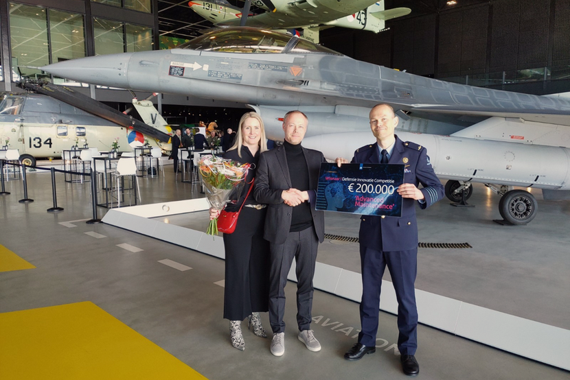 De winnaar voor een F-16 in het Nationaal Militair Museum.
