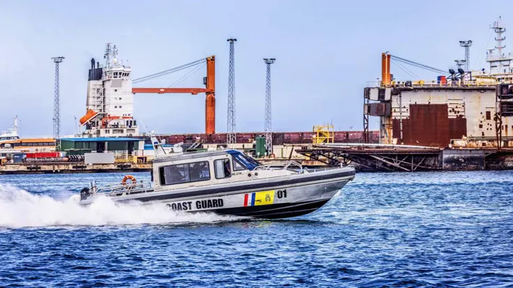 Boot van de Kustwacht Caribisch gebied in actie.