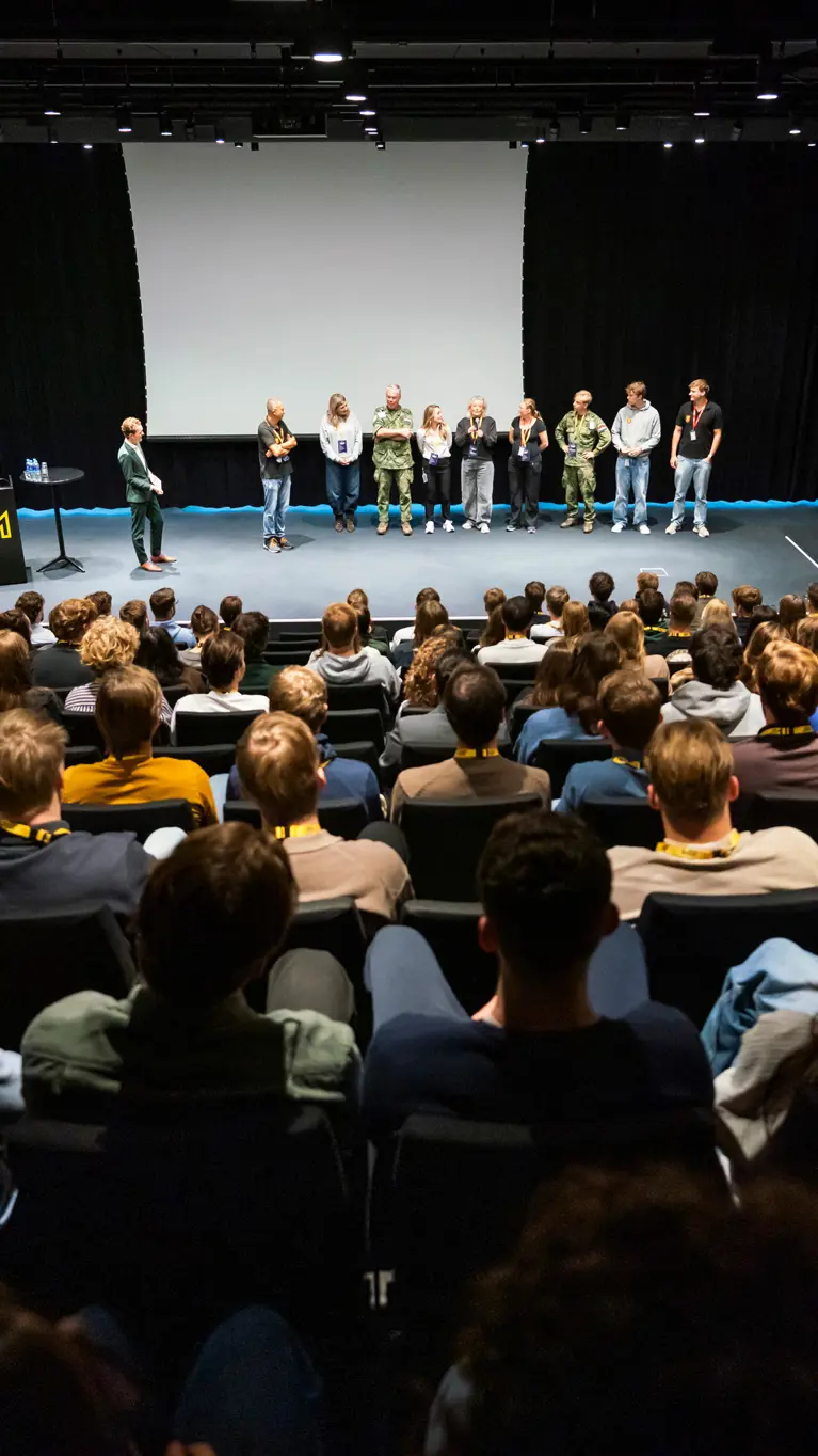 Zaal vol stagiairs