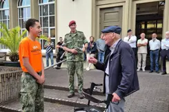 Een student en een veteraan.
