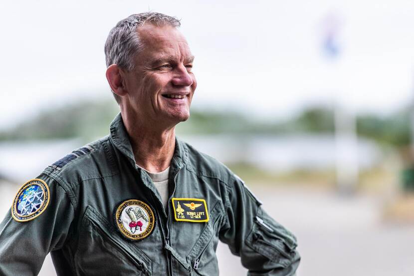 Commandant Luchtstrijdkrachten luitenant-generaal Dennis Luyt.