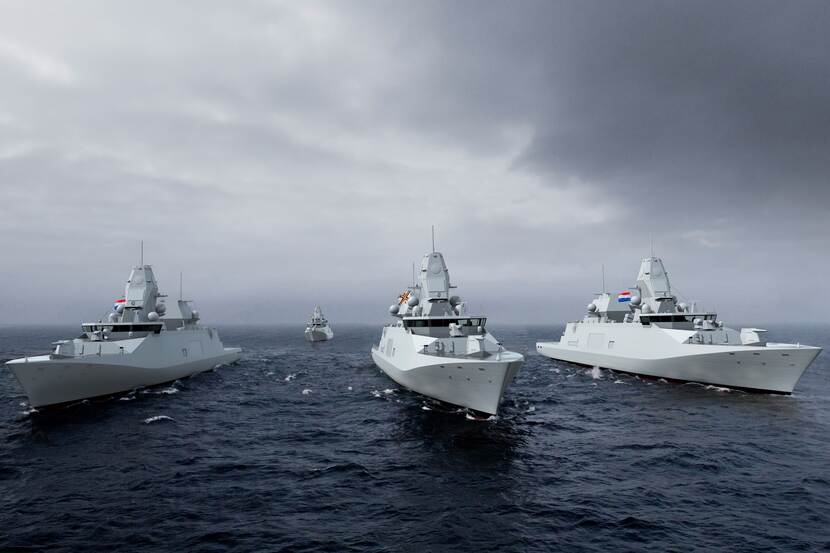 4 ASW-fregatten op zee.