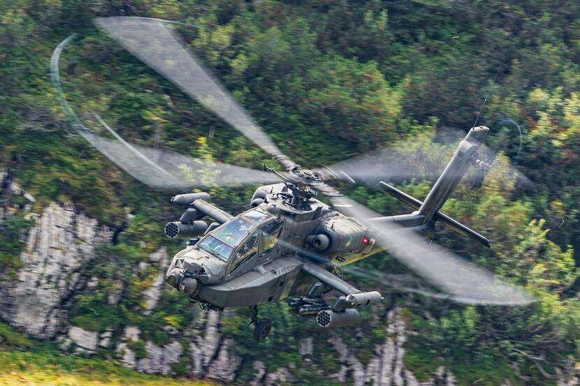 Een Apache-gevechtshelikopter.