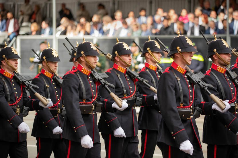 Militair ceremonieel tijdens Prinsjesdag.