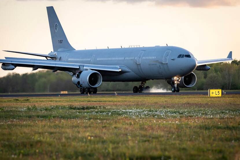 Archieffoto van een militaire Airbus A330.