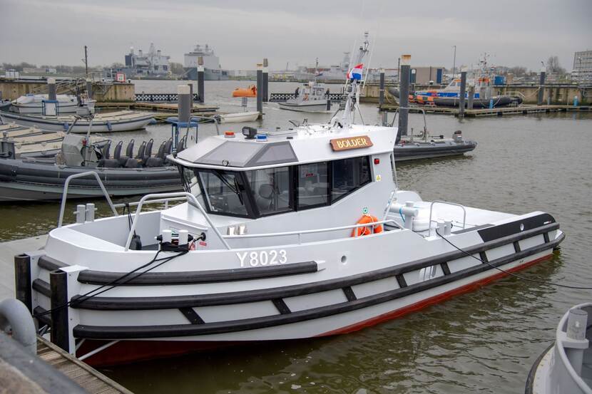 Een elektrische werkboot.