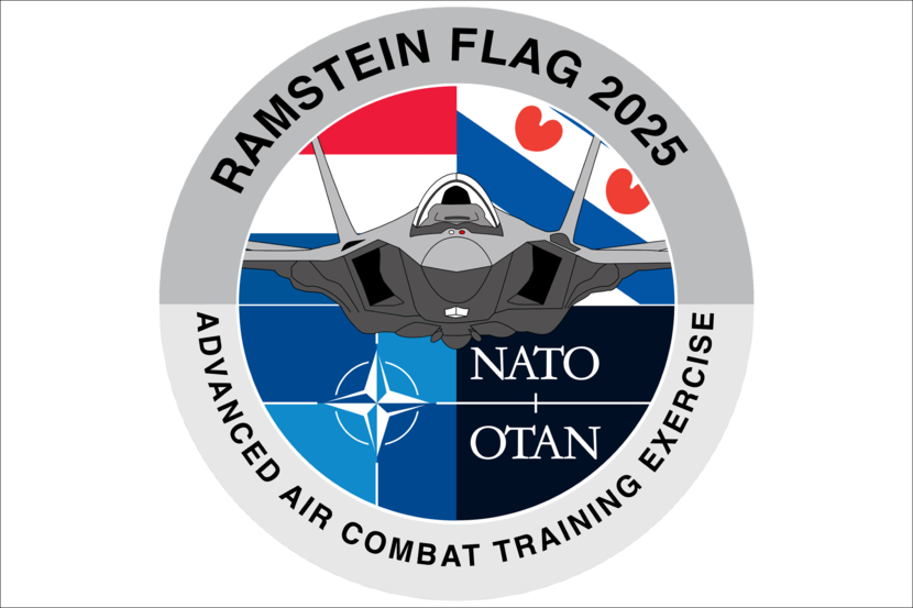 Mouwembleem dat verwijst naar oefening Ramstein Flag.