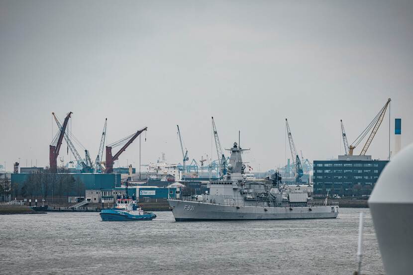 Het multi-purpose fregat Louise-Marie van de Belgische Marine.