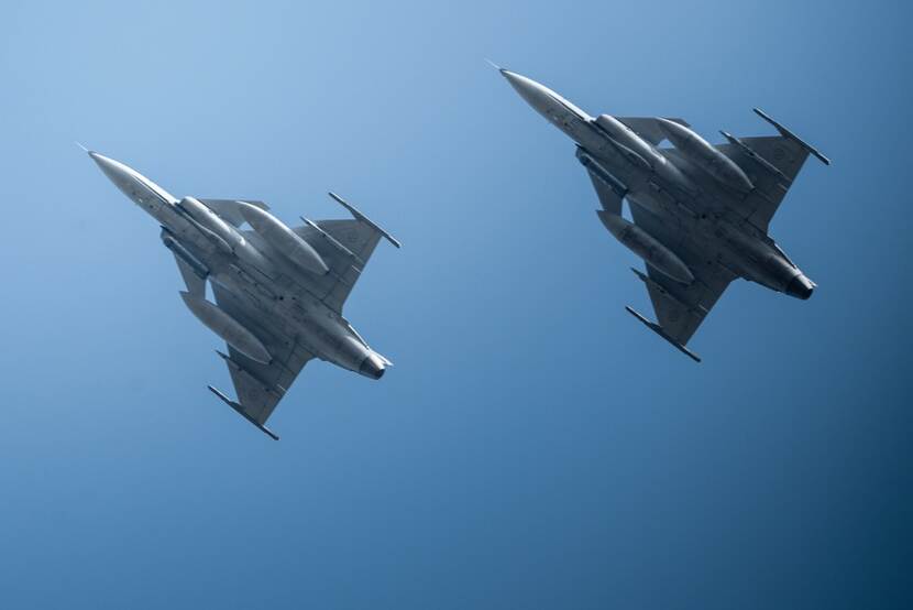 Twee Zweedse JAS 39 Gripens.