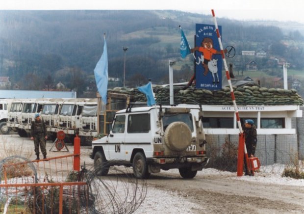 Kamp van Nederlands-Belgisch transportbataljon in Busovaca, Joegoslavië.