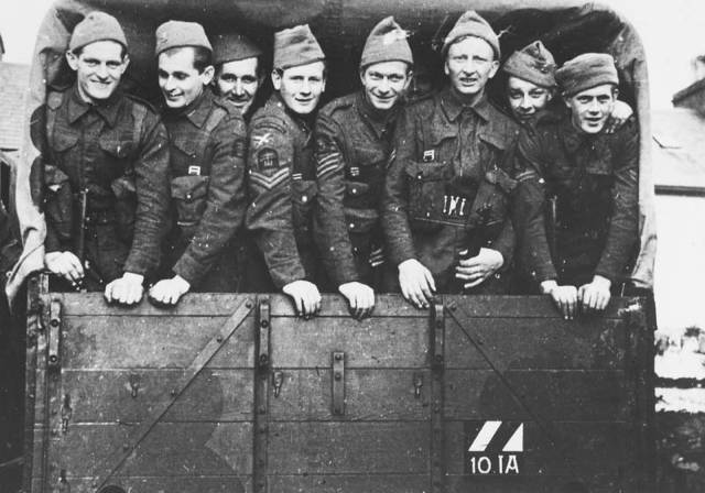 Commando's in een legervoertuig (archieffoto).