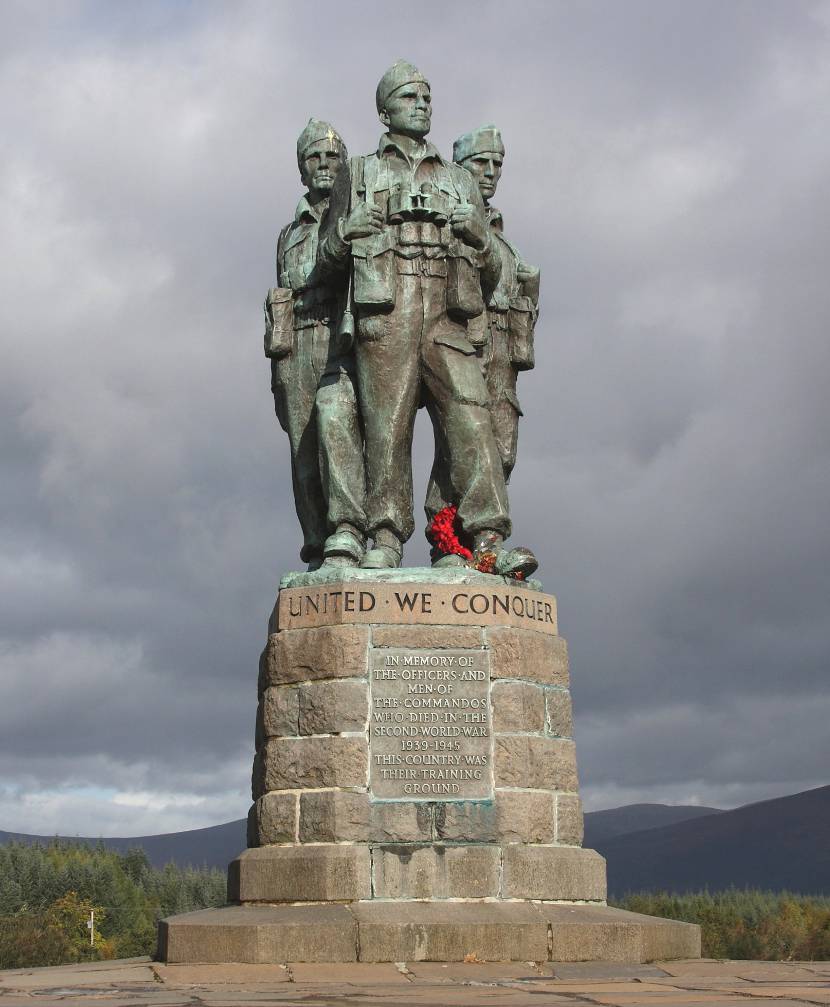 Commando Memorial-monument bij Achnacarry.