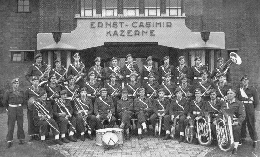 Muziekkorps bij de Ernst-Casimir kazerne.