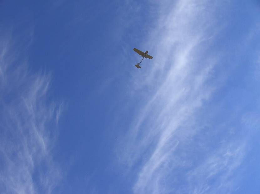 Raven mini-UAV in de lucht