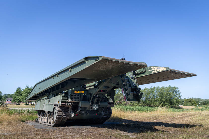 Leopard 2-brugleggende tank.