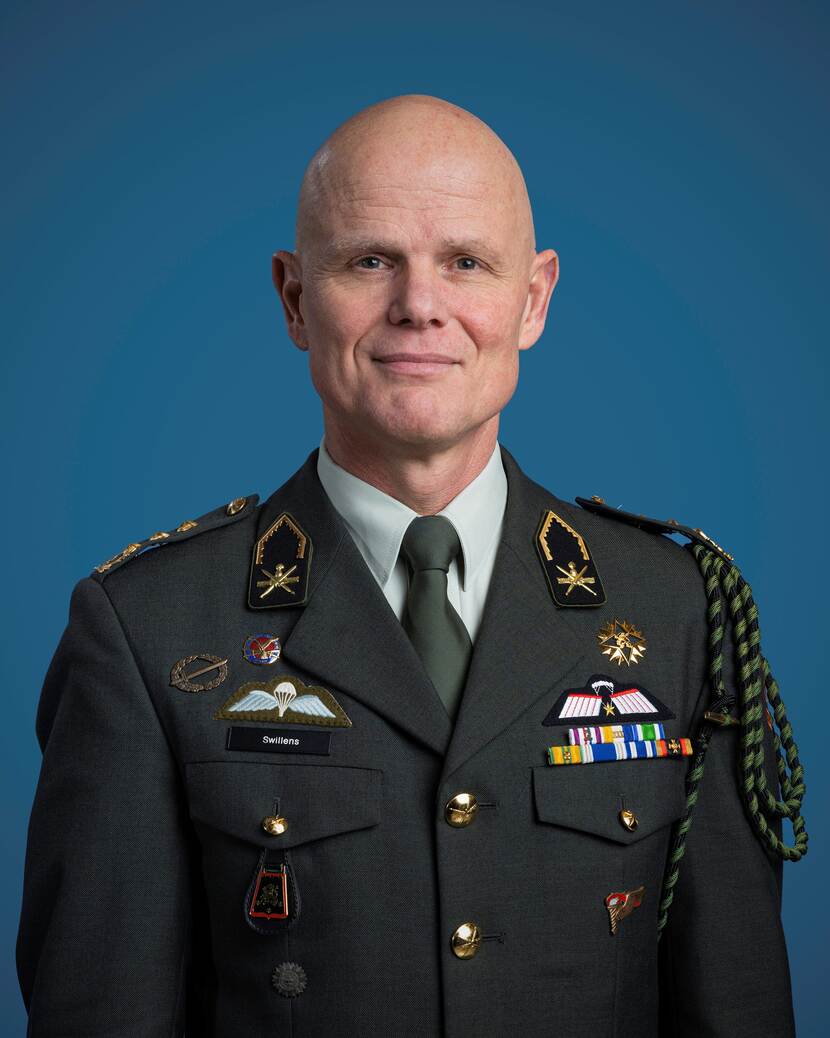 Portret Commandant Landstrijdkrachten luitenant-generaal Jan Swillens