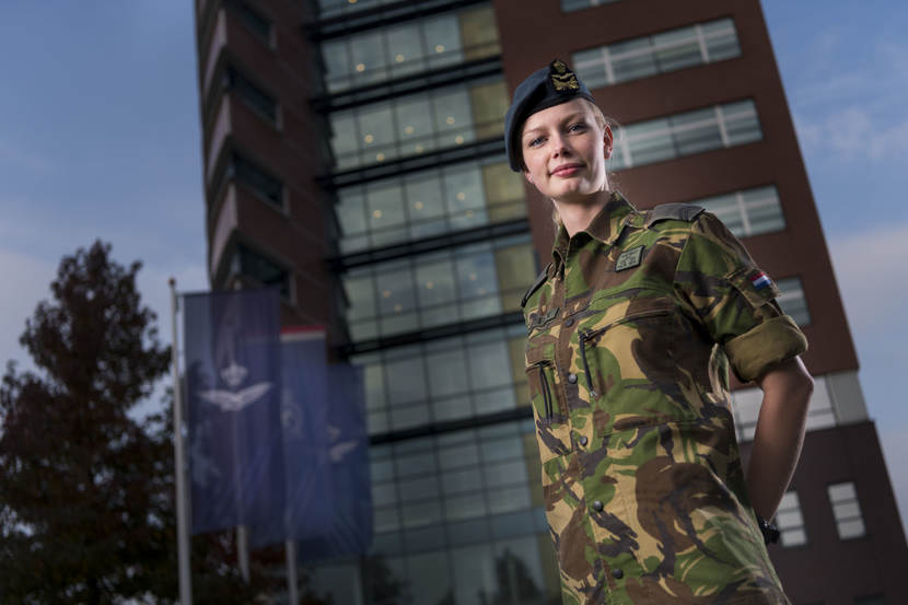 Maud Arkensteijn, reservist en student technische bedrijfskunde.