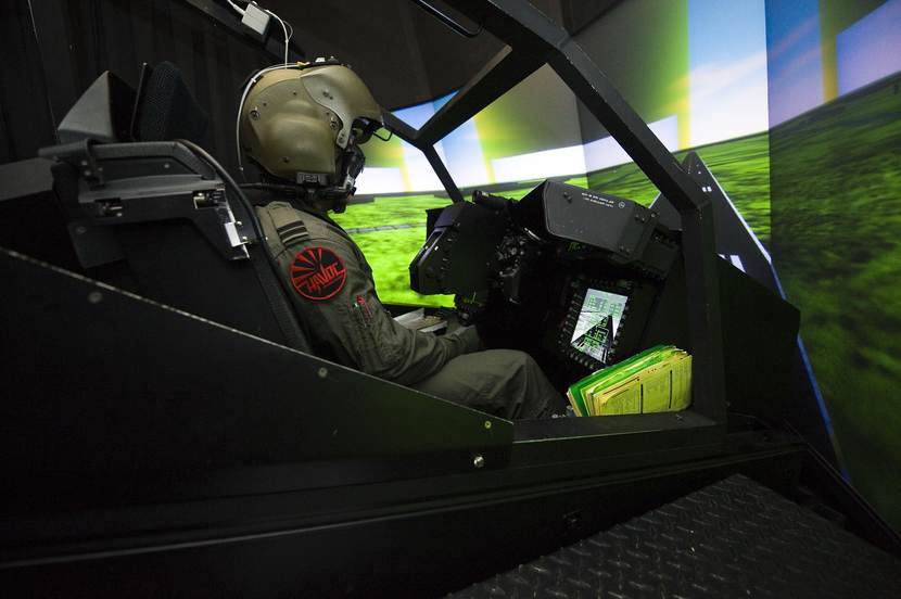 Vluchtsimulator voor Apachevliegers.