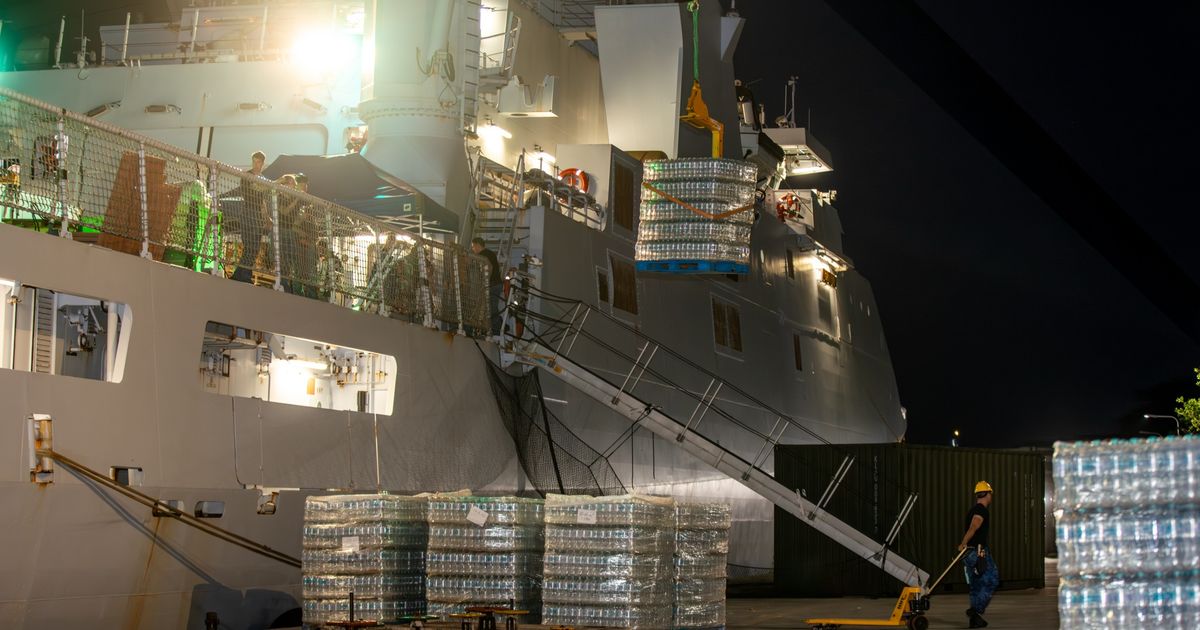 Zr.Ms. Groningen richting rampgebied Venezuela voor noodhulp
